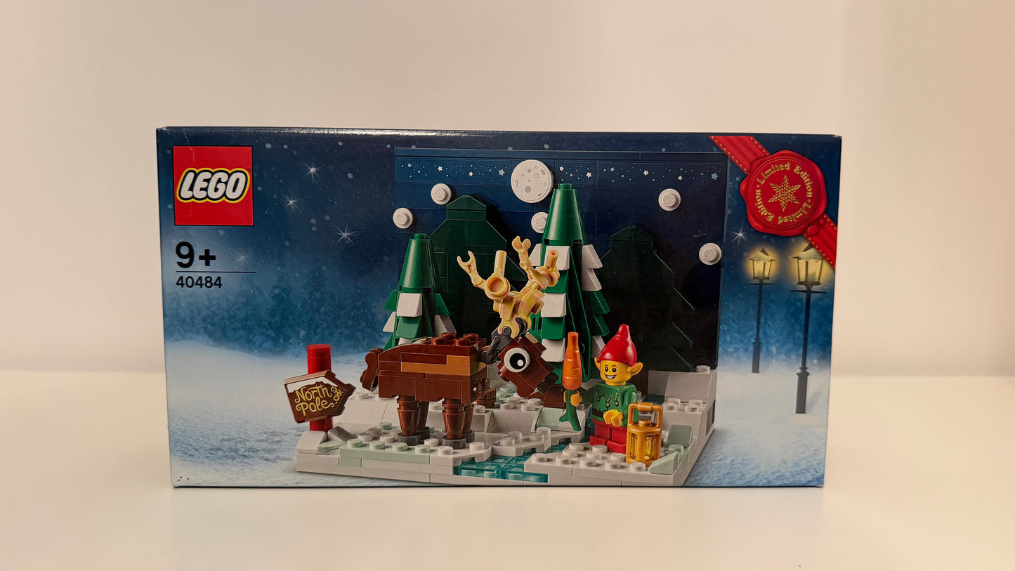 LEGO® 40484 Christmas Santa's Front Yard