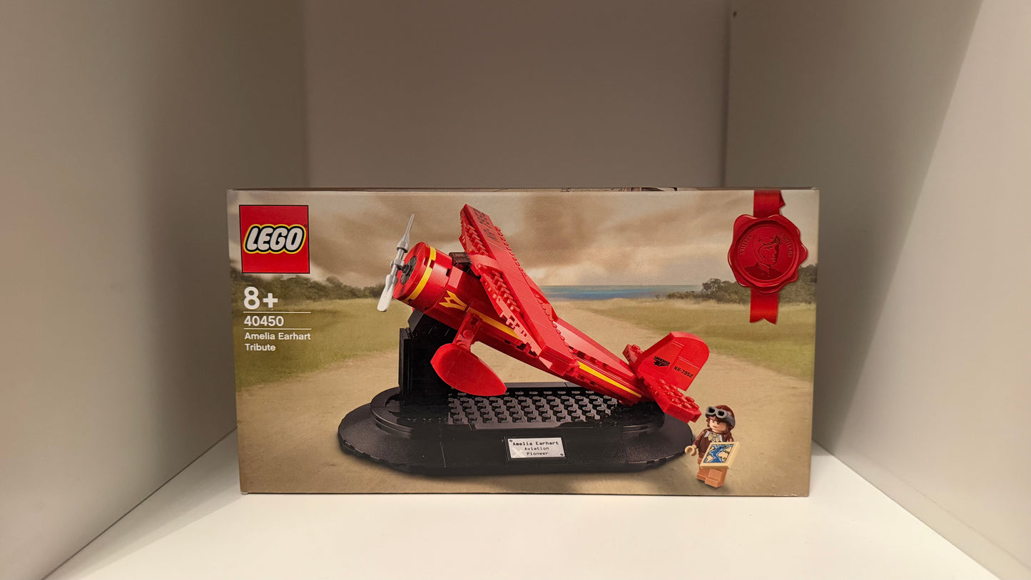LEGO® 40450 Amelia Earhart Tribute